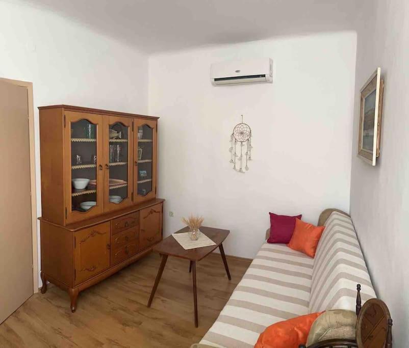 Appartement Vintage Pula Extérieur photo