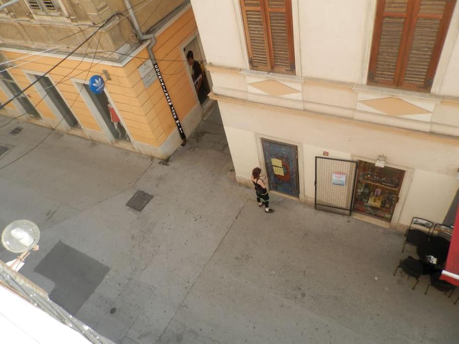 Appartement Vintage Pula Extérieur photo